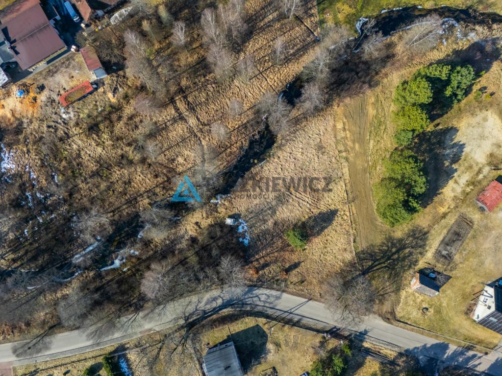 Działka budowlana z linią brzegową rzeki - zdjęcie 7