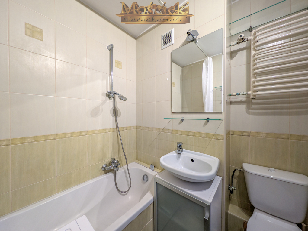 Przytulne 2 pokoje tuż przy Metrze Imielin - zdjęcie 13