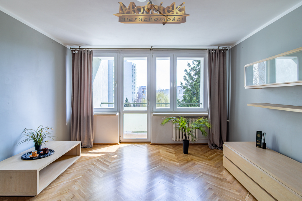 Przytulne 2 pokoje tuż przy Metrze Imielin - zdjęcie 2