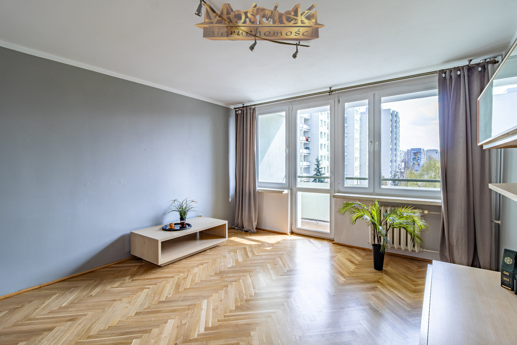 Przytulne 2 pokoje tuż przy Metrze Imielin - zdjęcie 3