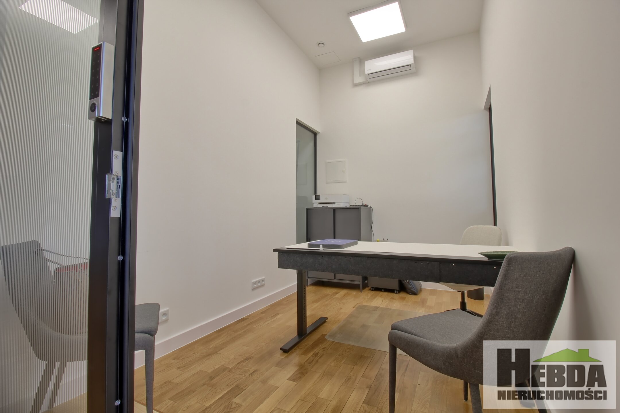 Na wynajem powierzchnia biurowa oraz przestrzeń coworkingowa !!! Brzesko - zdjęcie 1