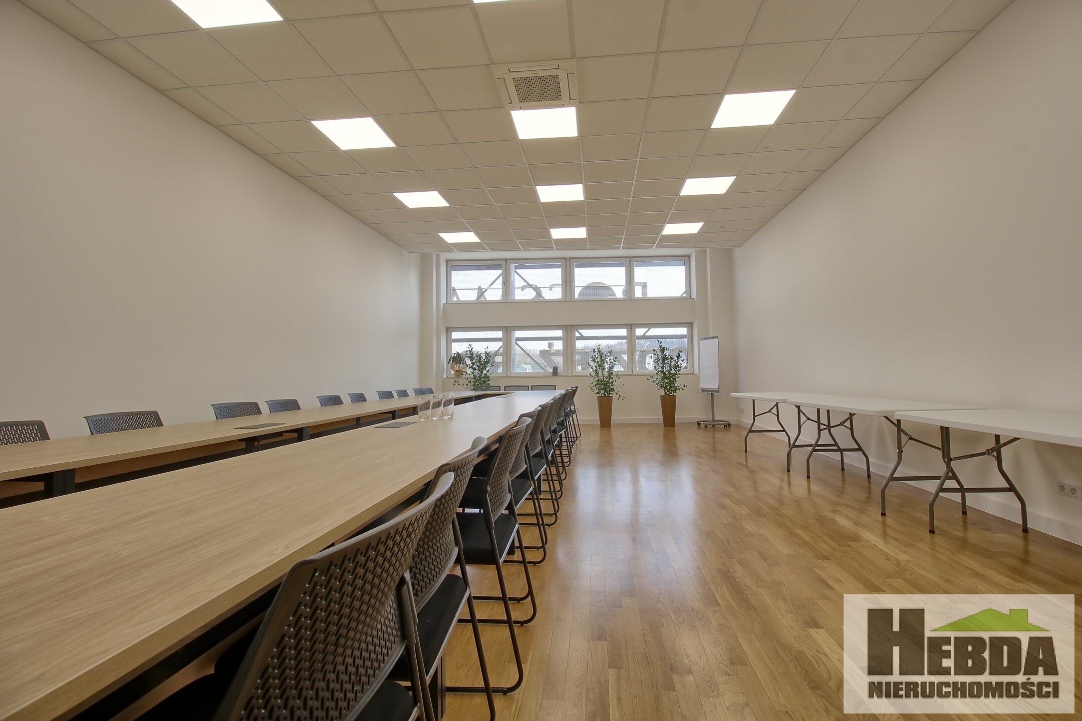 Na wynajem powierzchnia biurowa oraz przestrzeń coworkingowa !!! Brzesko - zdjęcie 7