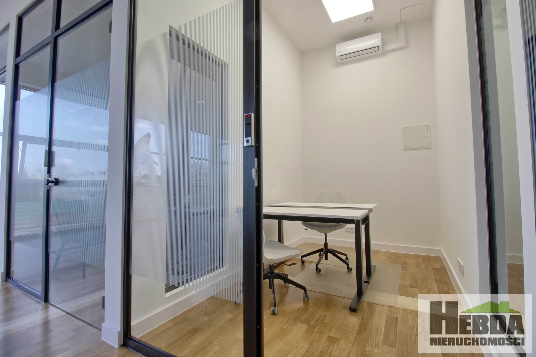 Na wynajem powierzchnia biurowa oraz przestrzeń coworkingowa !!! Brzesko - zdjęcie 3