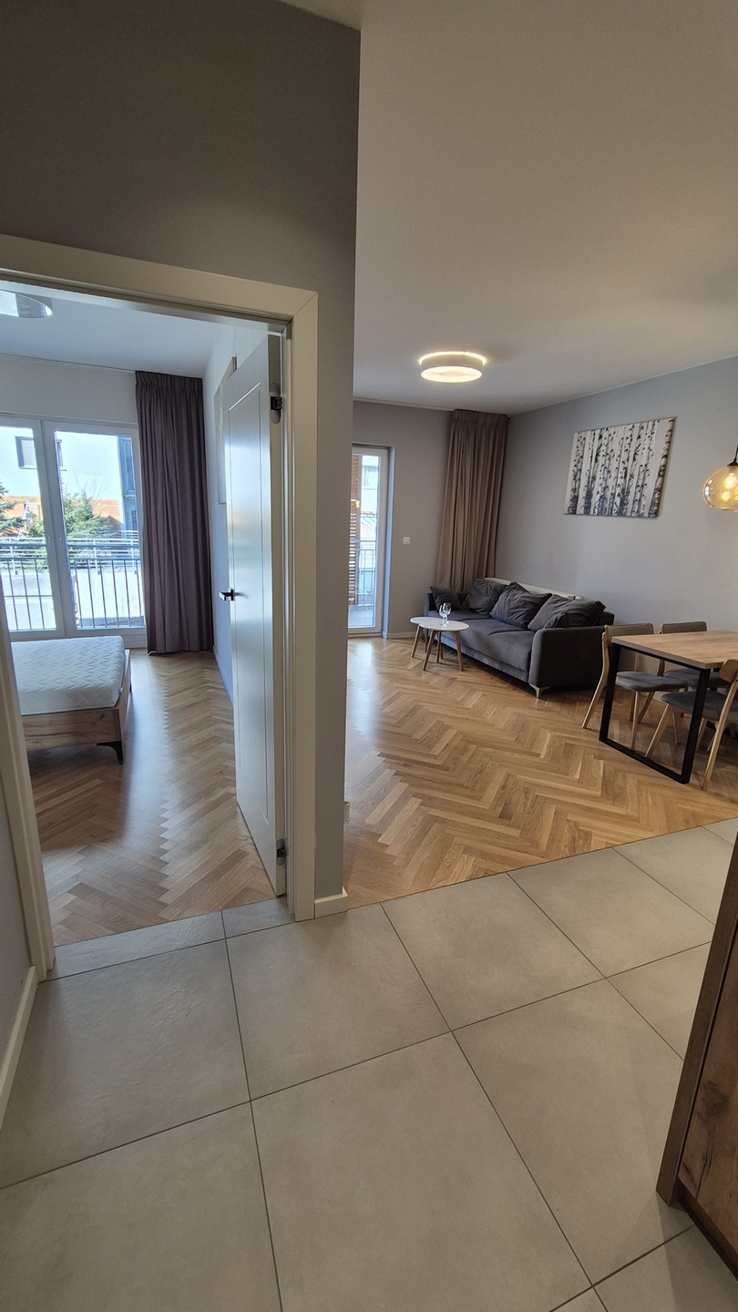 Francuska Park lux 2 pok z balkonem klimatyzacja komórka lokatorska w cenie ! - zdjęcie 1