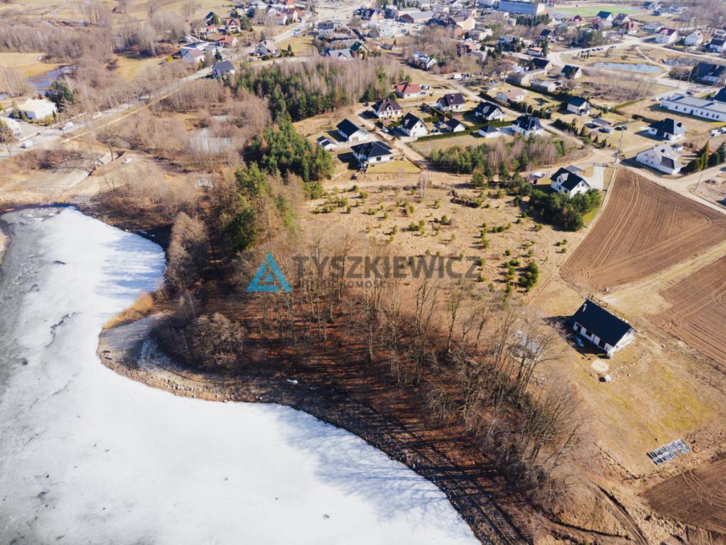 Piękna, duża działka z linią brzegową - zdjęcie 4