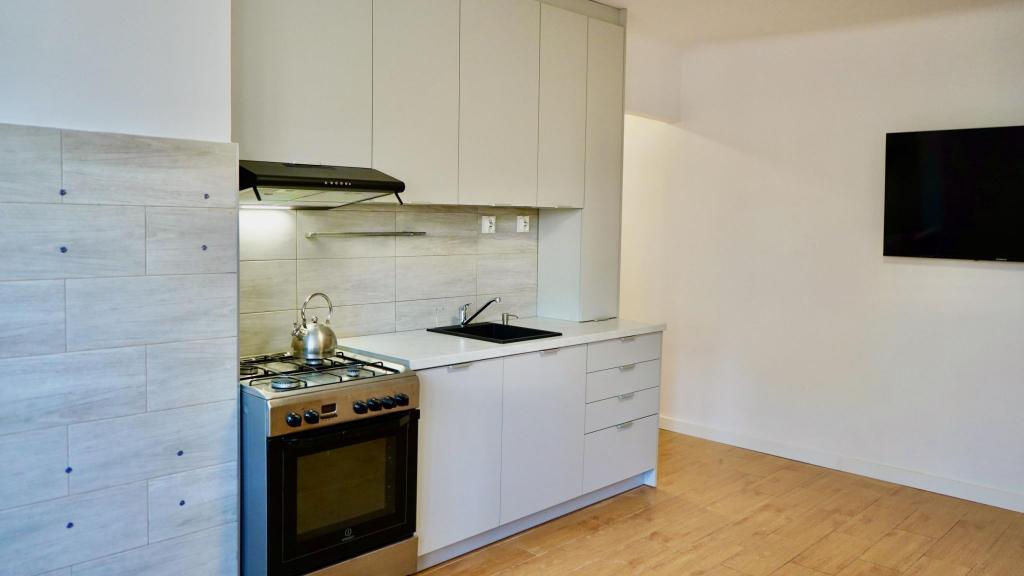 Mieszkanie 43 m², Warszawa - zdjęcie 2