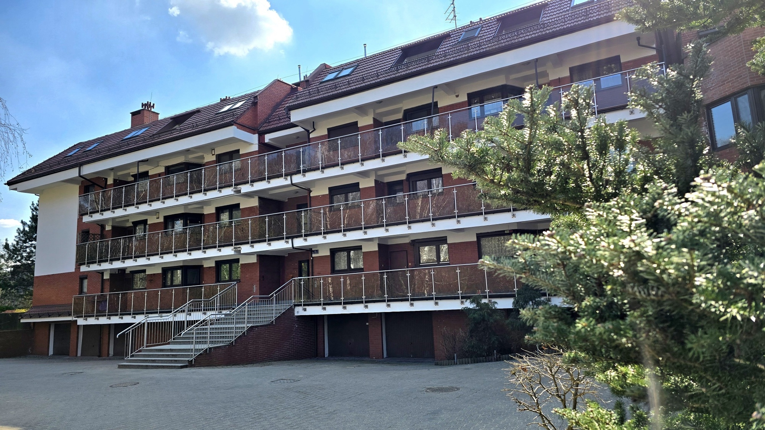 Elegancki i przestronny apartament do sprzedaży z widokiem na las na osiedlu OPT w Katowicach! - zdjęcie 19