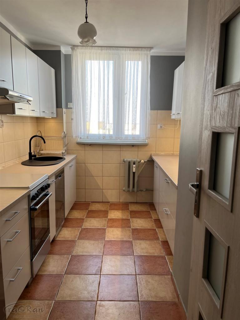 Nieumeblowane, dwustronne, dwupokojowe z loggią - zdjęcie 6