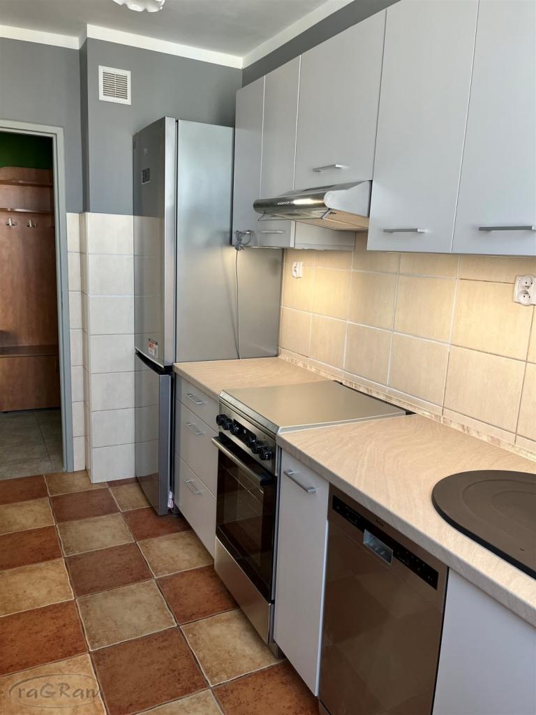 Nieumeblowane, dwustronne, dwupokojowe z loggią - zdjęcie 7