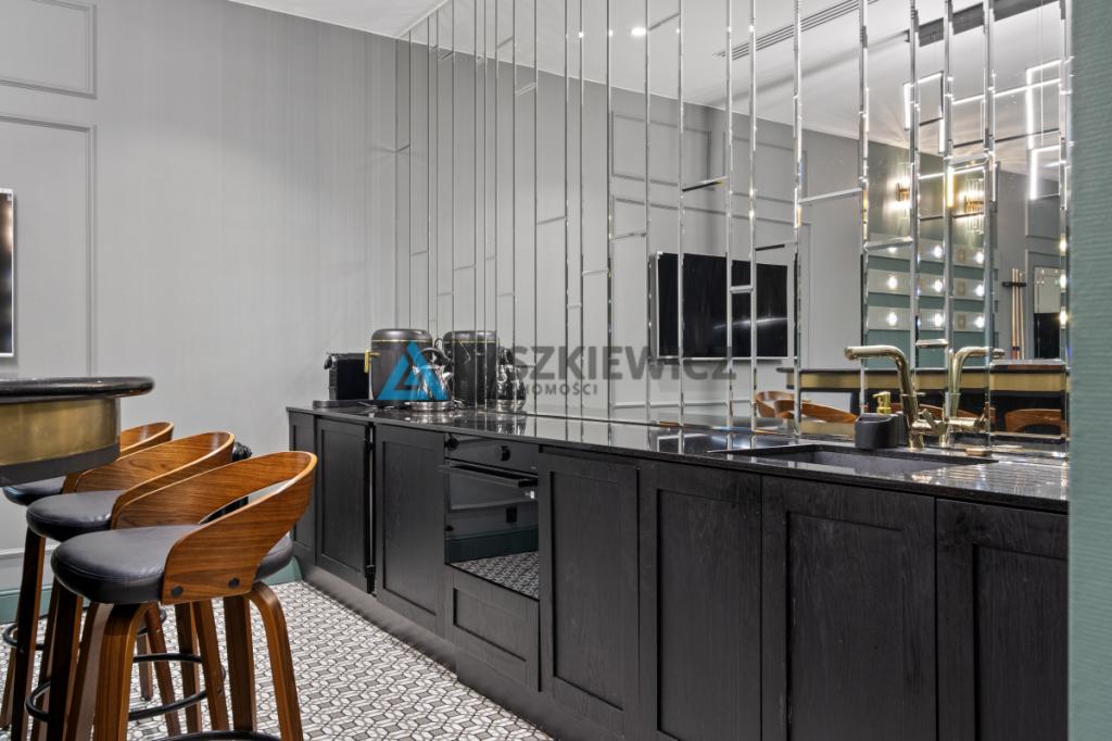 Wyjątkowy apartament w nagradzanej inwestycji - zdjęcie 23