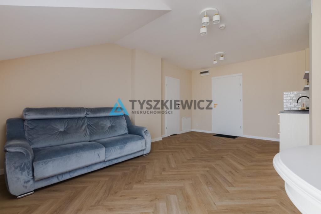 Budynek z windą + miejsce postojowe, faktura VAT - zdjęcie 7