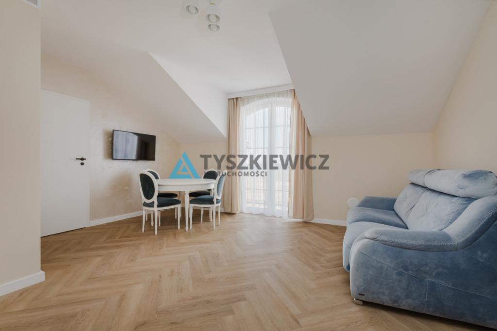 Budynek z windą + miejsce postojowe, faktura VAT - zdjęcie 3