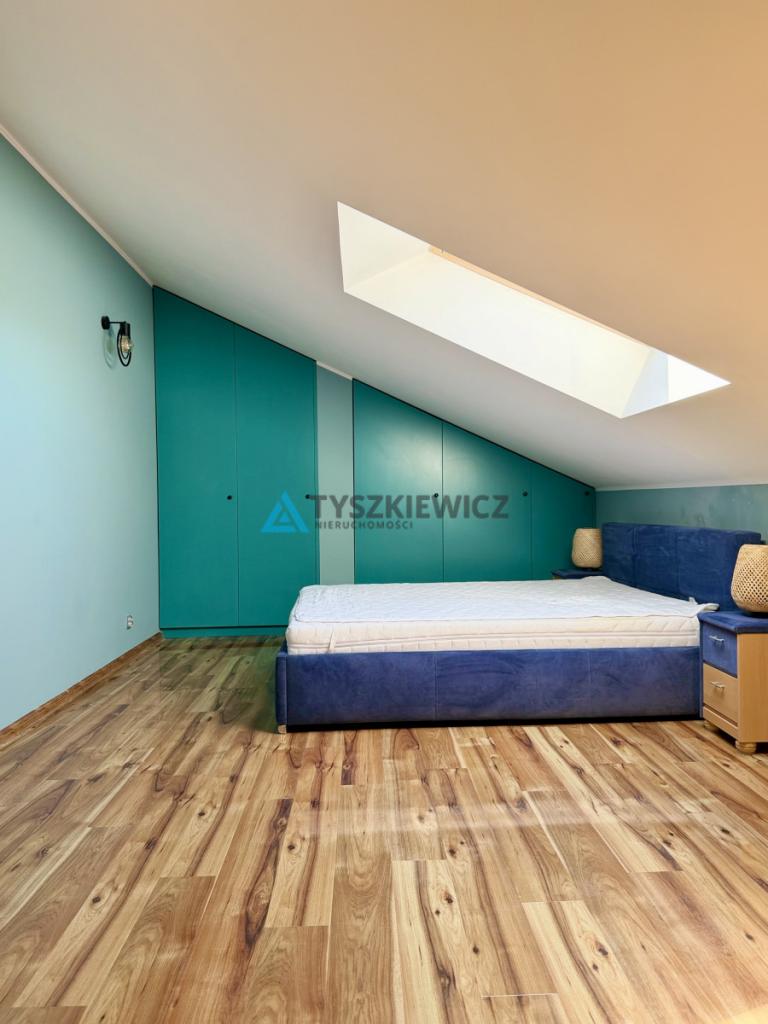 Atrakcyjne dwupoziomowe mieszkaie w centrum miasta - zdjęcie 26