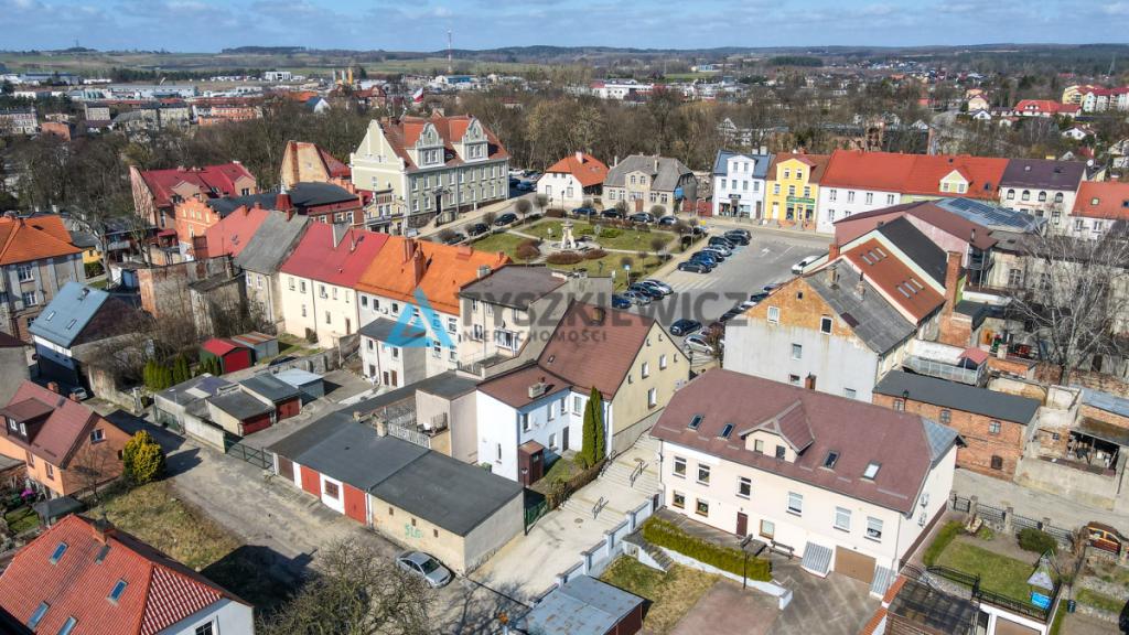 Dom w samym centrum Skarszew z potencjałem - zdjęcie 19