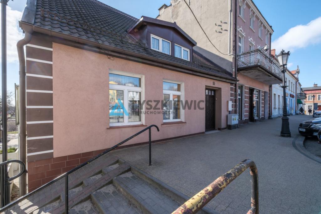 Dom w samym centrum Skarszew z potencjałem - zdjęcie 2