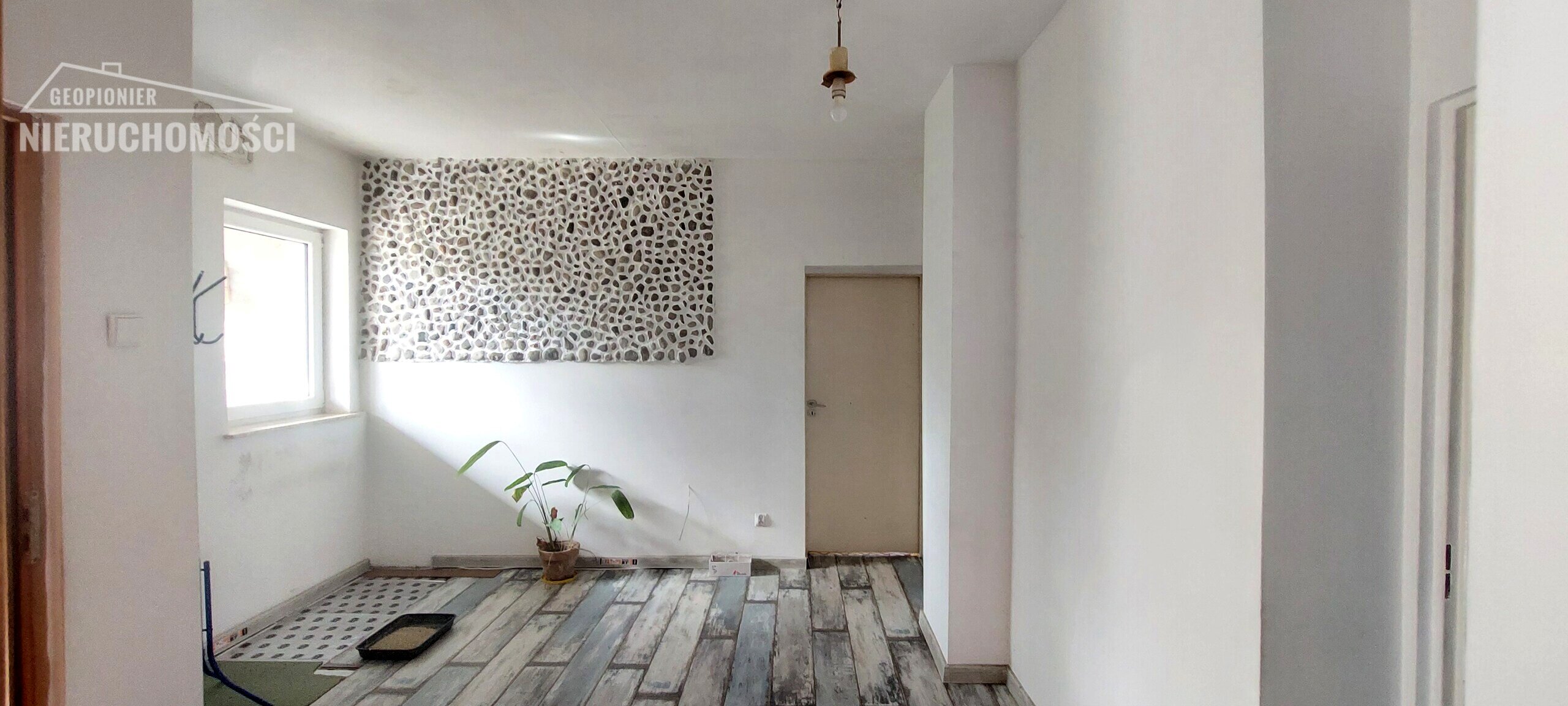 Ostróda - mieszkanie 76,49 m2 + garaż 28,58 m2 + udział w działce - zdjęcie 9