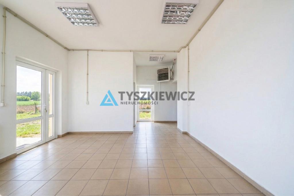 Budynek gotowy pod biznes przy DW240 | 274 m² - zdjęcie 16