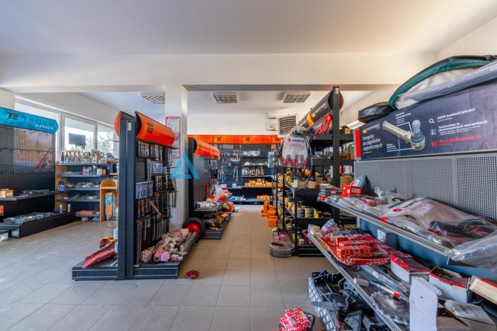 Budynek gotowy pod biznes przy DW240 | 274 m² - zdjęcie 21