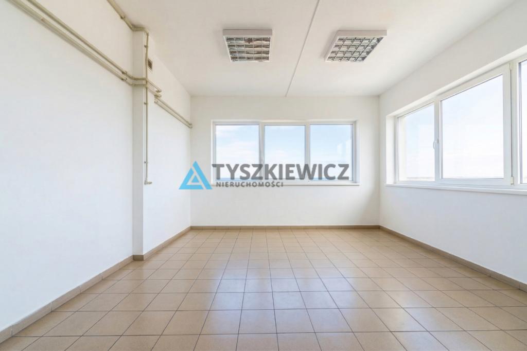 Budynek gotowy pod biznes przy DW240 | 274 m² - zdjęcie 17