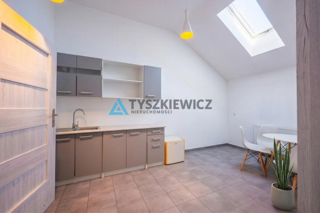Budynek gotowy pod biznes przy DW240 | 274 m² - zdjęcie 14