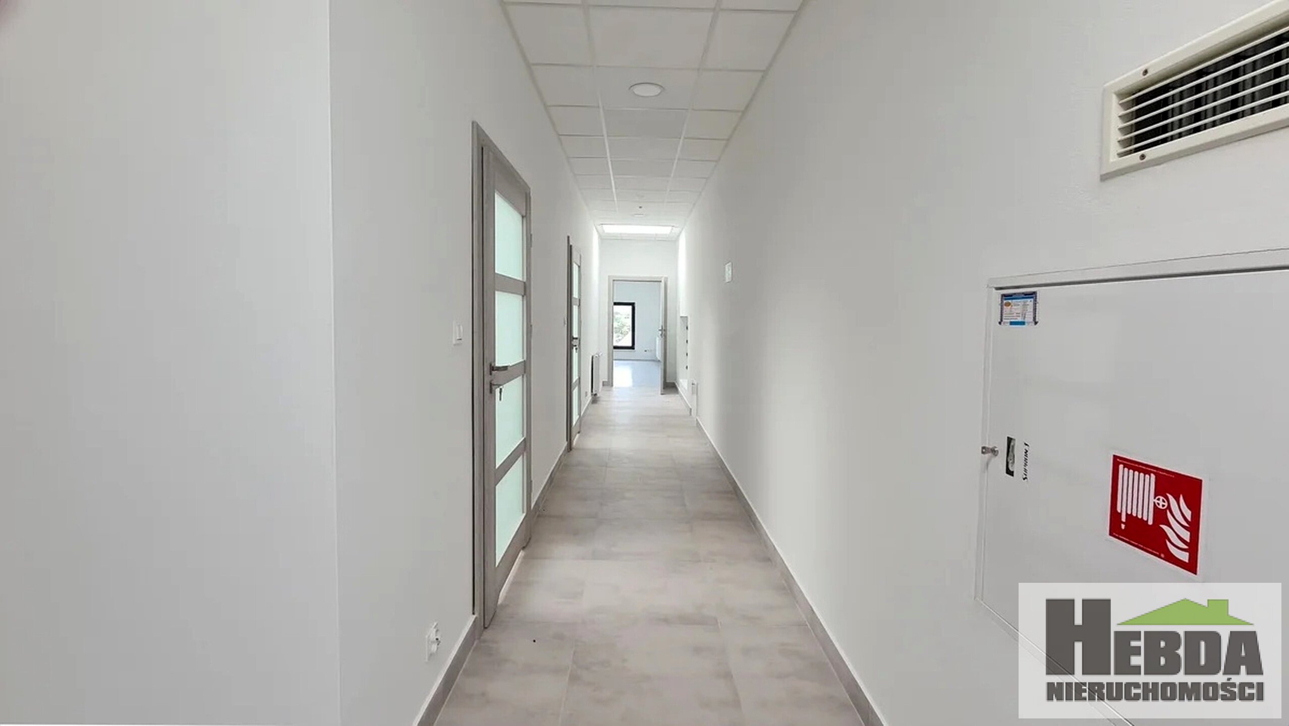 Radłów !!! Lokale biurowe na wynajem !!! Dostępne różne powierzchnie !!! - zdjęcie 2