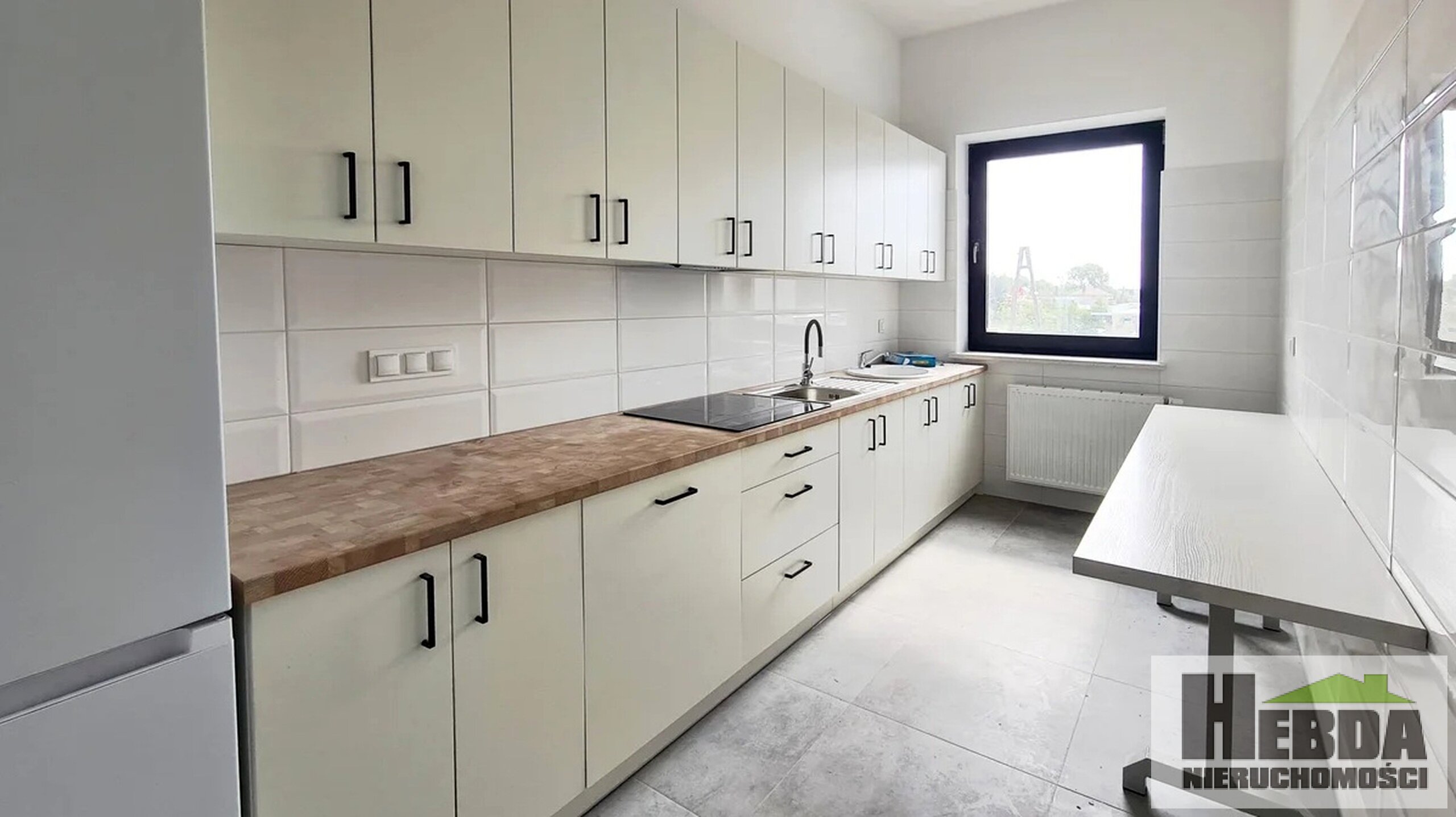 Radłów !!! Lokale biurowe na wynajem !!! Dostępne różne powierzchnie !!! - zdjęcie 4