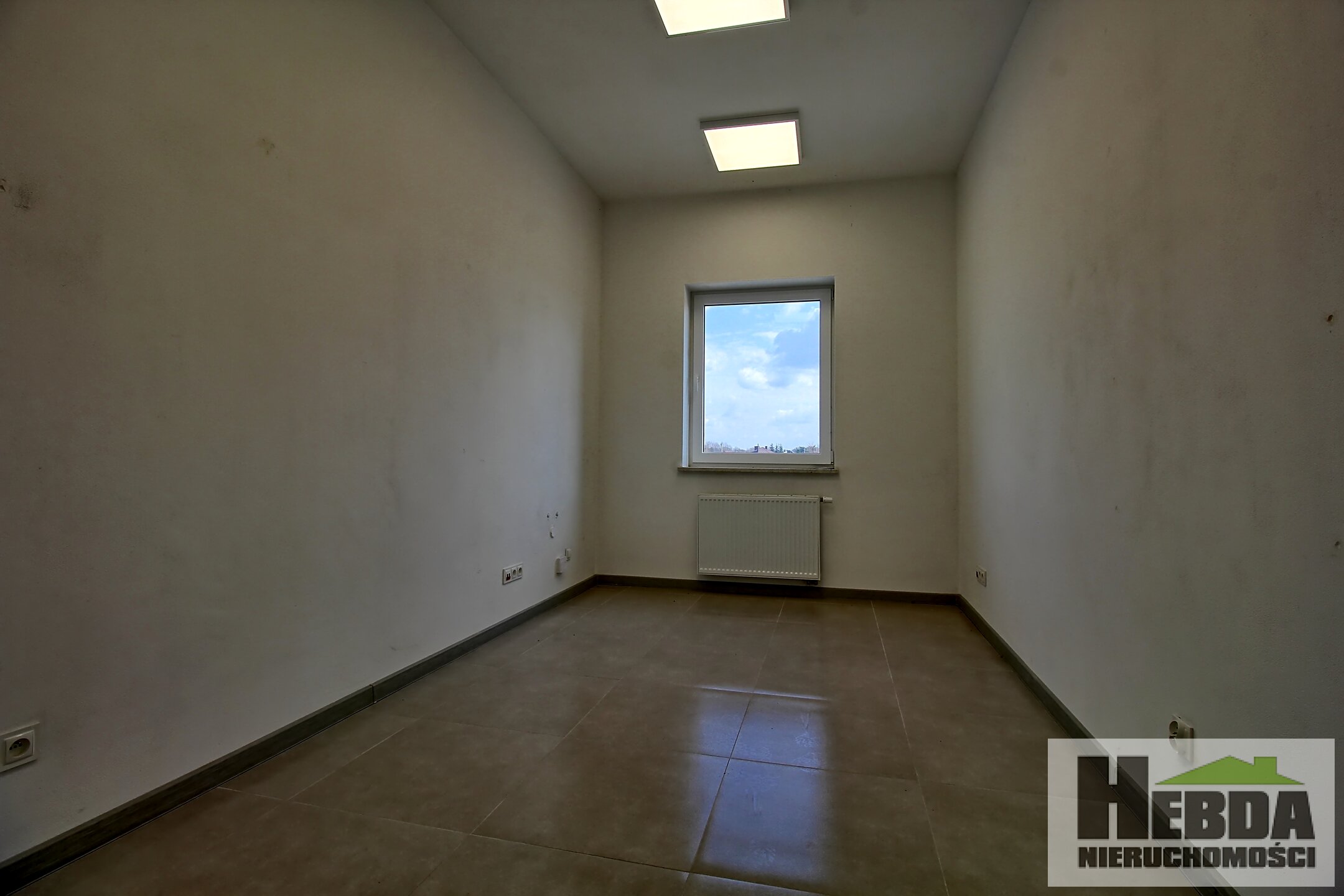 Radłów !!! Lokale biurowe na wynajem !!! Dostępne różne powierzchnie !!! - zdjęcie 7