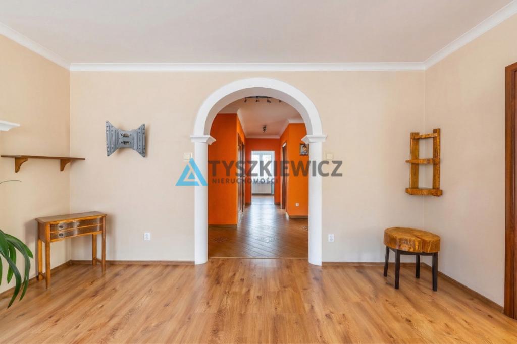 Przestronny segment 214 m² z funkcją usługową - zdjęcie 6