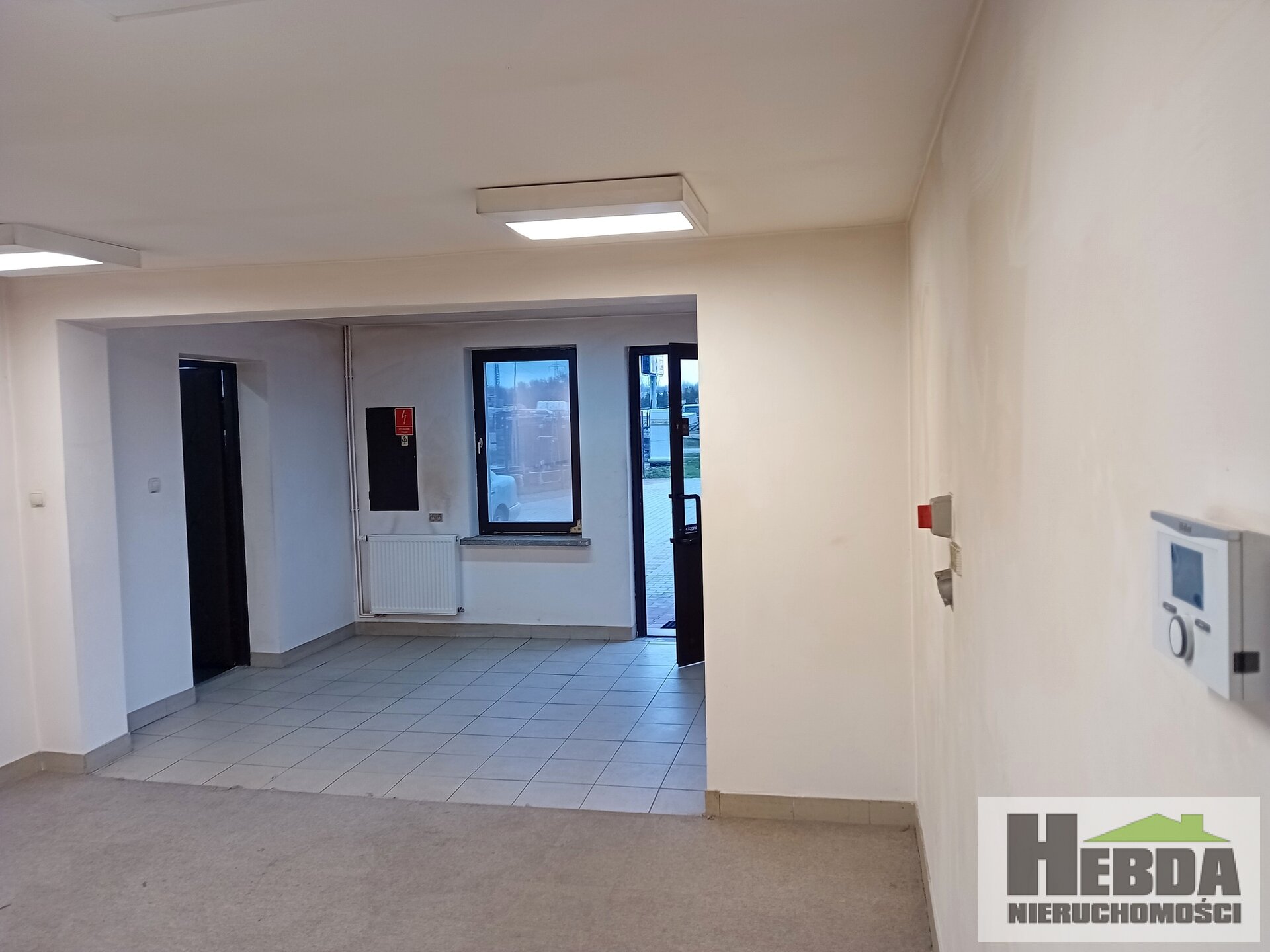Na wynajem lokal usługowy !!! Tarnów ul. Czysta !!! - zdjęcie 2