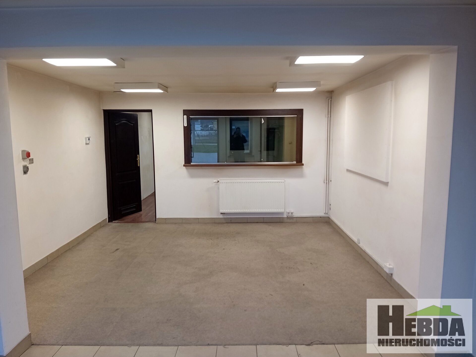 Na wynajem lokal usługowy !!! Tarnów ul. Czysta !!! - zdjęcie 3
