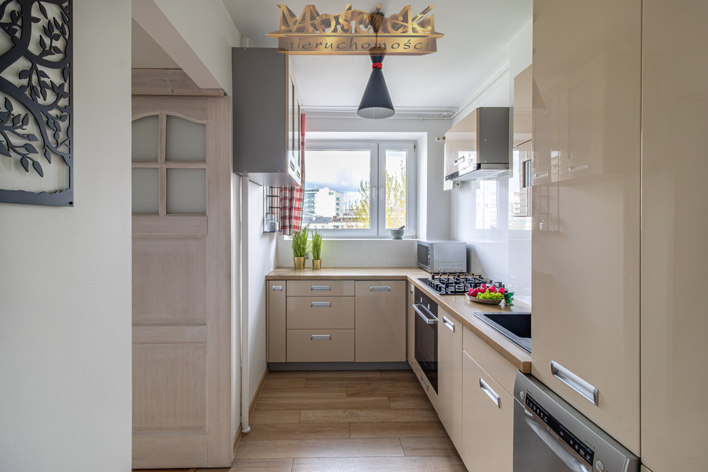 Powiśle wygodne 2 pokoje z oddzielną kuchnią. - zdjęcie 7