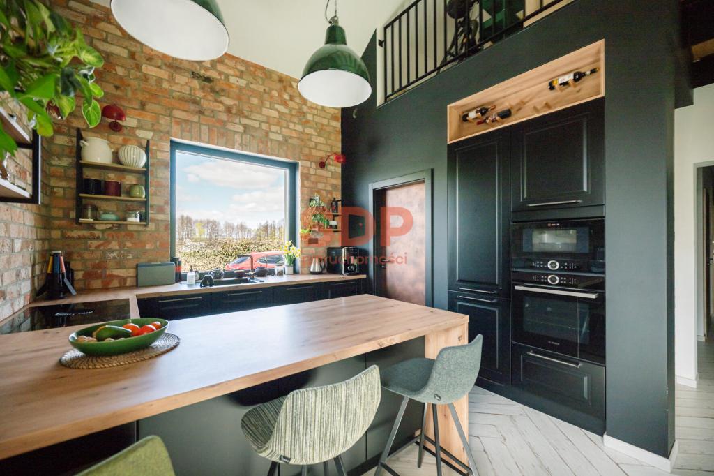Dom 220 m², Pasikurowice - zdjęcie 1