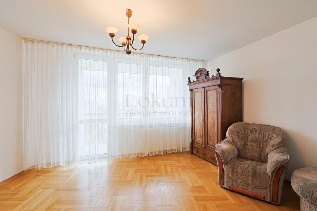 Bemowo, 3 pokoje w super lokalizacji - zdjęcie 1