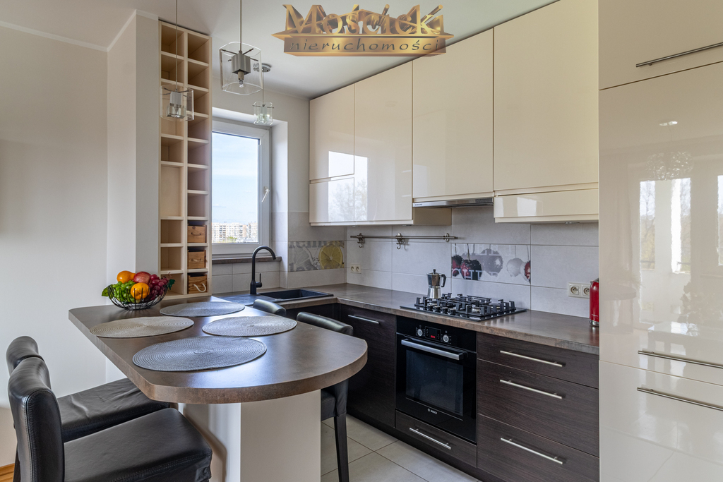 Służew Nad Dolinką wygodne 3 pokoje z balkonem - zdjęcie 4