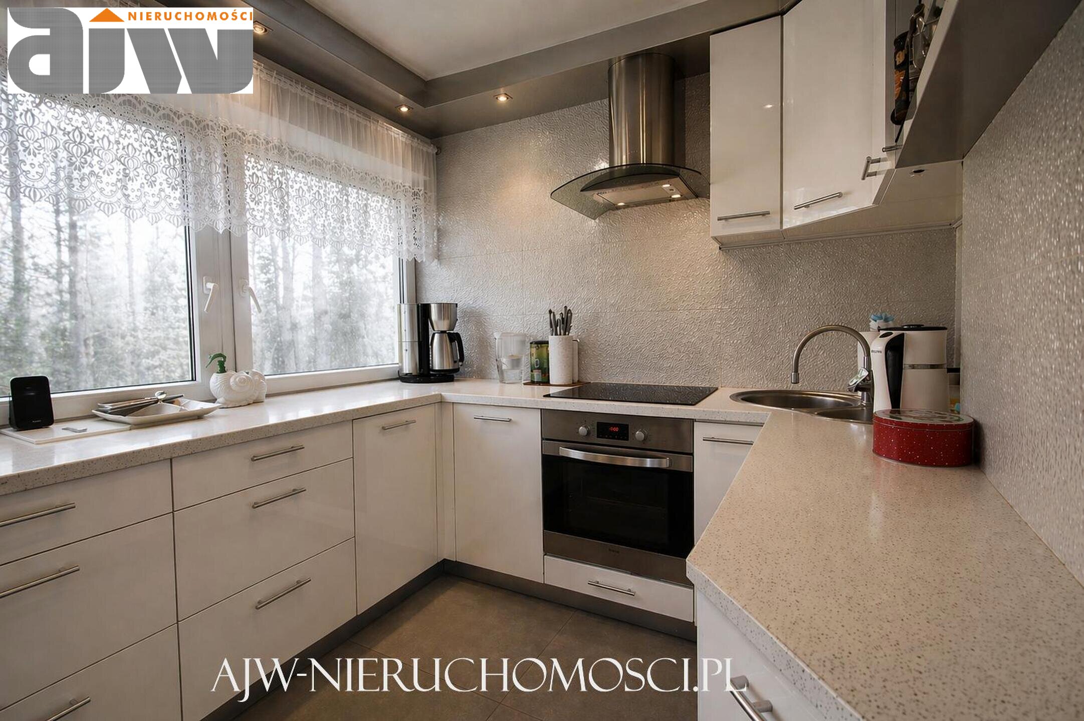 Budynek mieszkalno/usługowo/biurowo/magazynowy 390 m2 działka 1250 m2 - zdjęcie 3