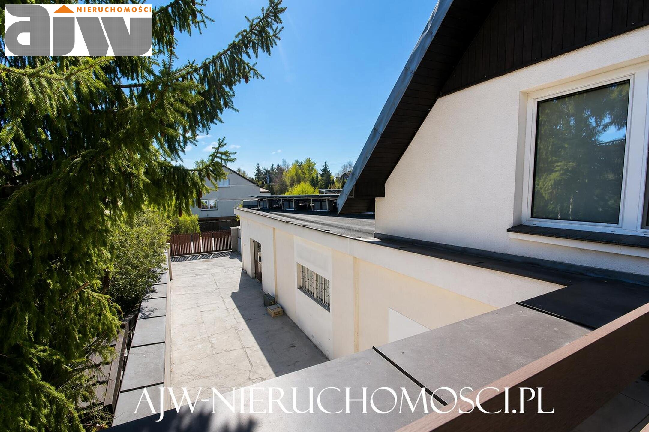 Budynek mieszkalno/usługowo/biurowo/magazynowy 390 m2 działka 1250 m2 - zdjęcie 10