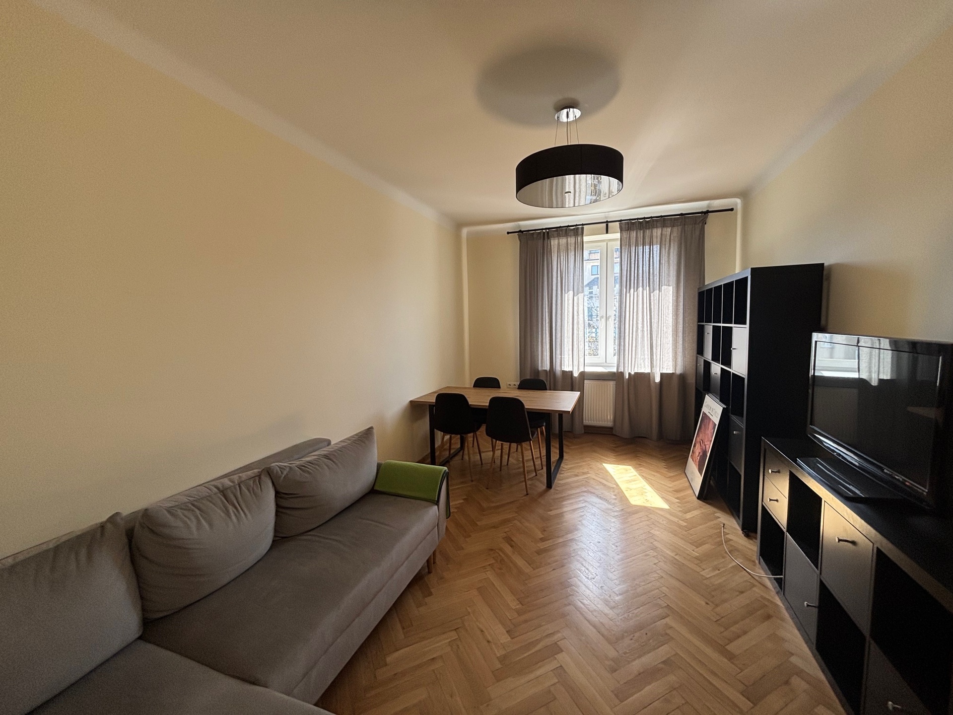 GROCHOWSKA OKOLICE RONDA WIATRACZNA 2 POKOJE MEBLE - zdjęcie 2