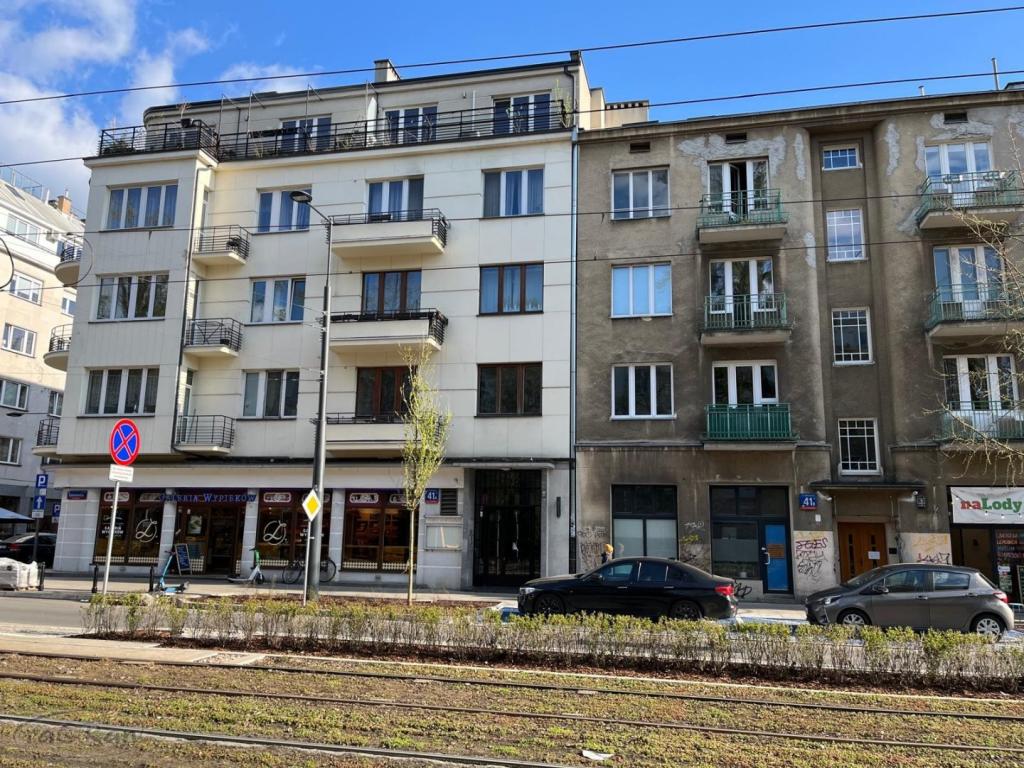 Dwupokojowe, nieumeblowane w kamieicy - zdjęcie 15