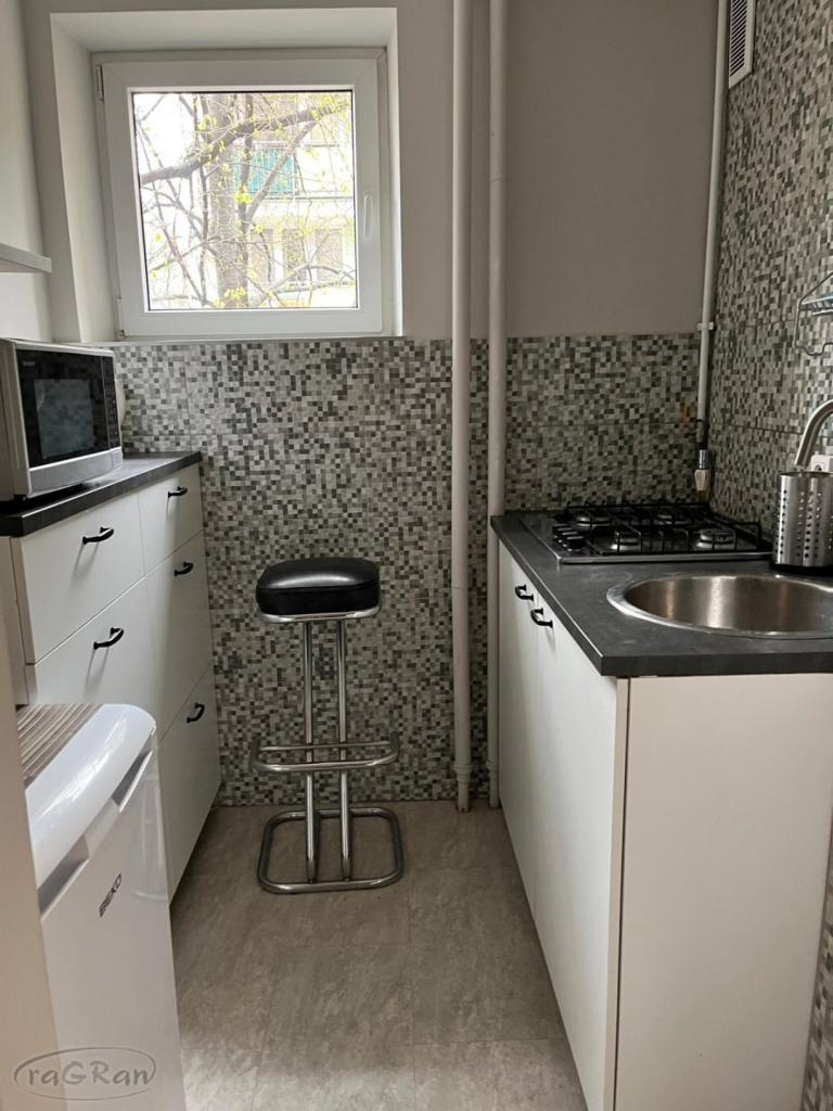 Umeblowane, jednopokojowe na Mokotowie - zdjęcie 4