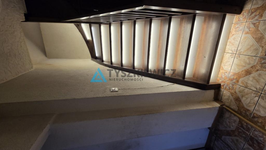 Dom z dużą działką przy drodze wojewódzkiej nr 212 - zdjęcie 23