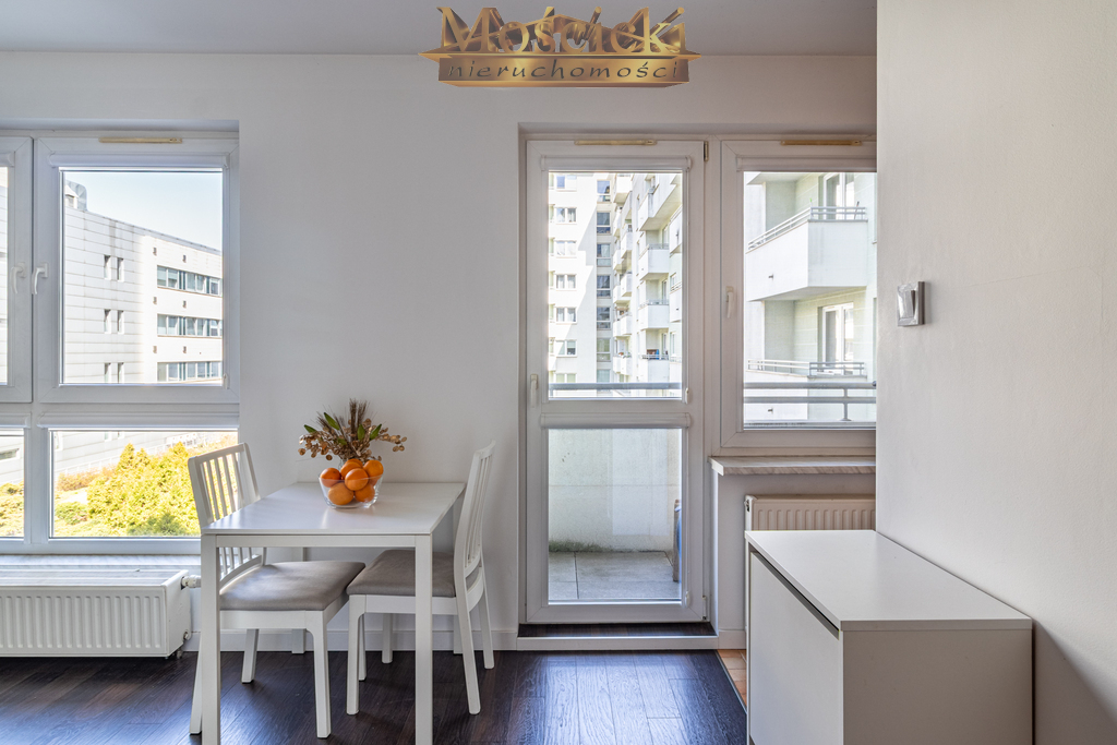 Na sprzedaż kawalerka na Ochocie - zdjęcie 9