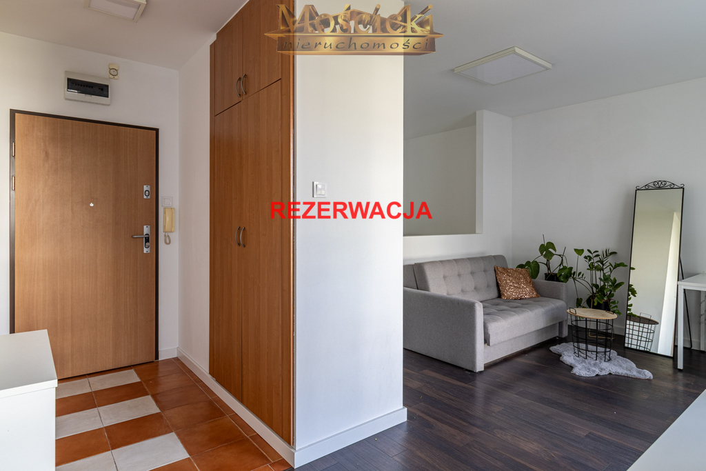 Na sprzedaż ładna kawalerka na Ochocie z balkonem - zdjęcie 12