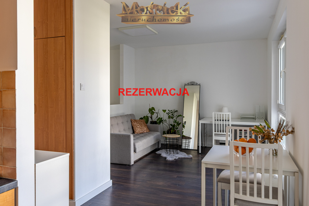 Na sprzedaż ładna kawalerka na Ochocie z balkonem - zdjęcie 11