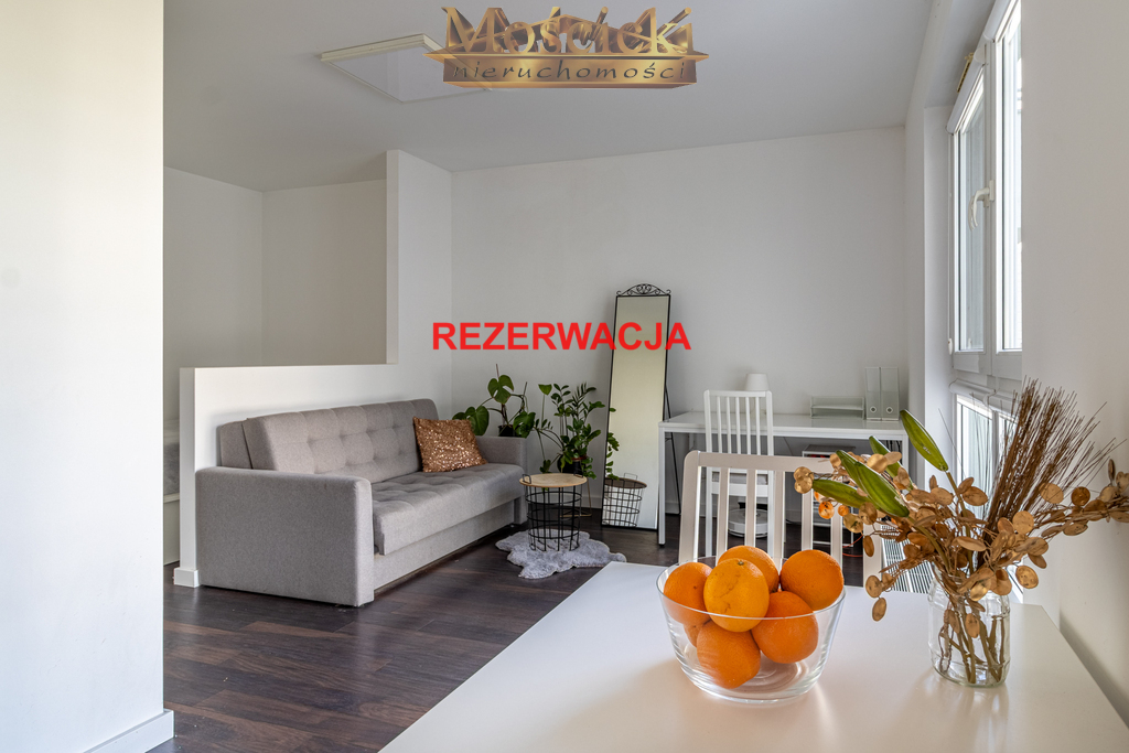Na sprzedaż ładna kawalerka na Ochocie z balkonem - zdjęcie 9