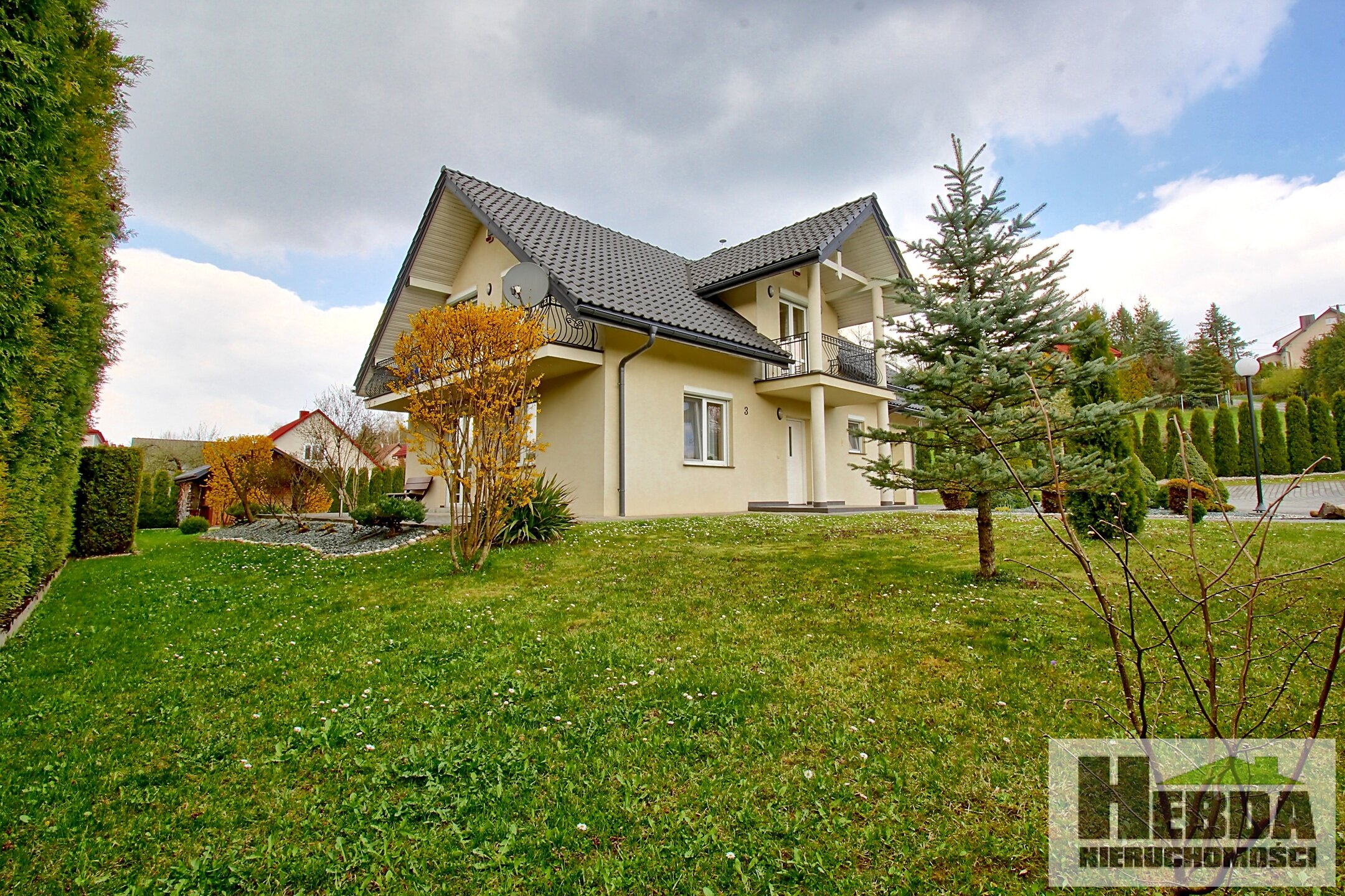 Dom wolnostojący z garażem !!!  Cieżkowice !!! - zdjęcie 16