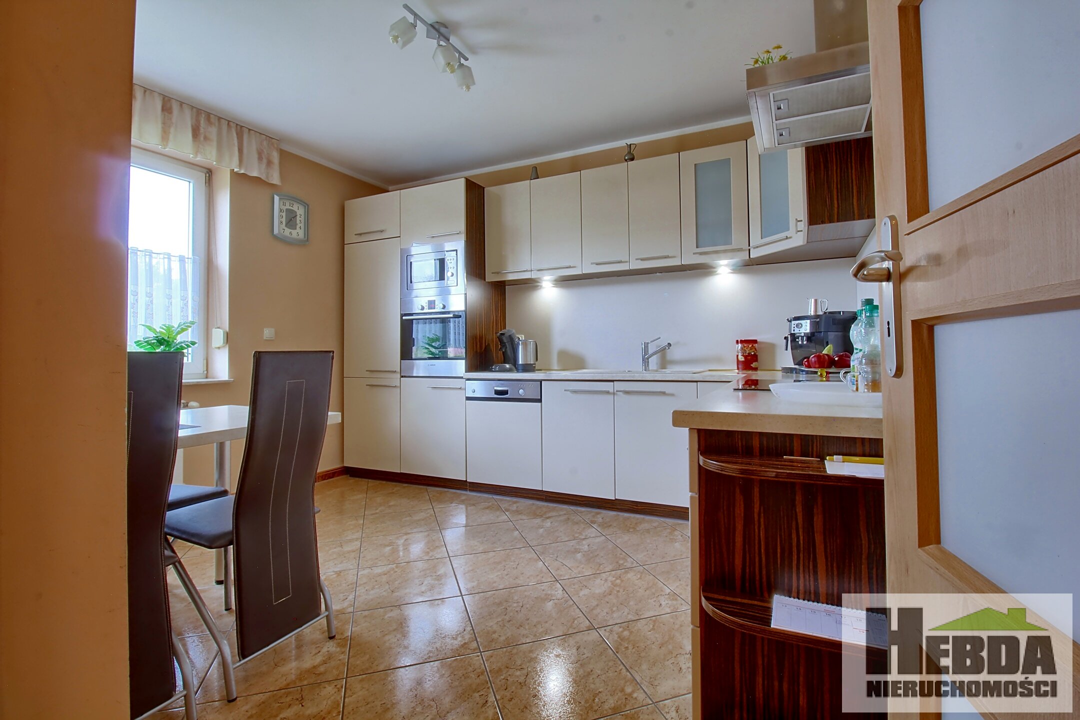 Dom wolnostojący z garażem !!!  Cieżkowice !!! - zdjęcie 5