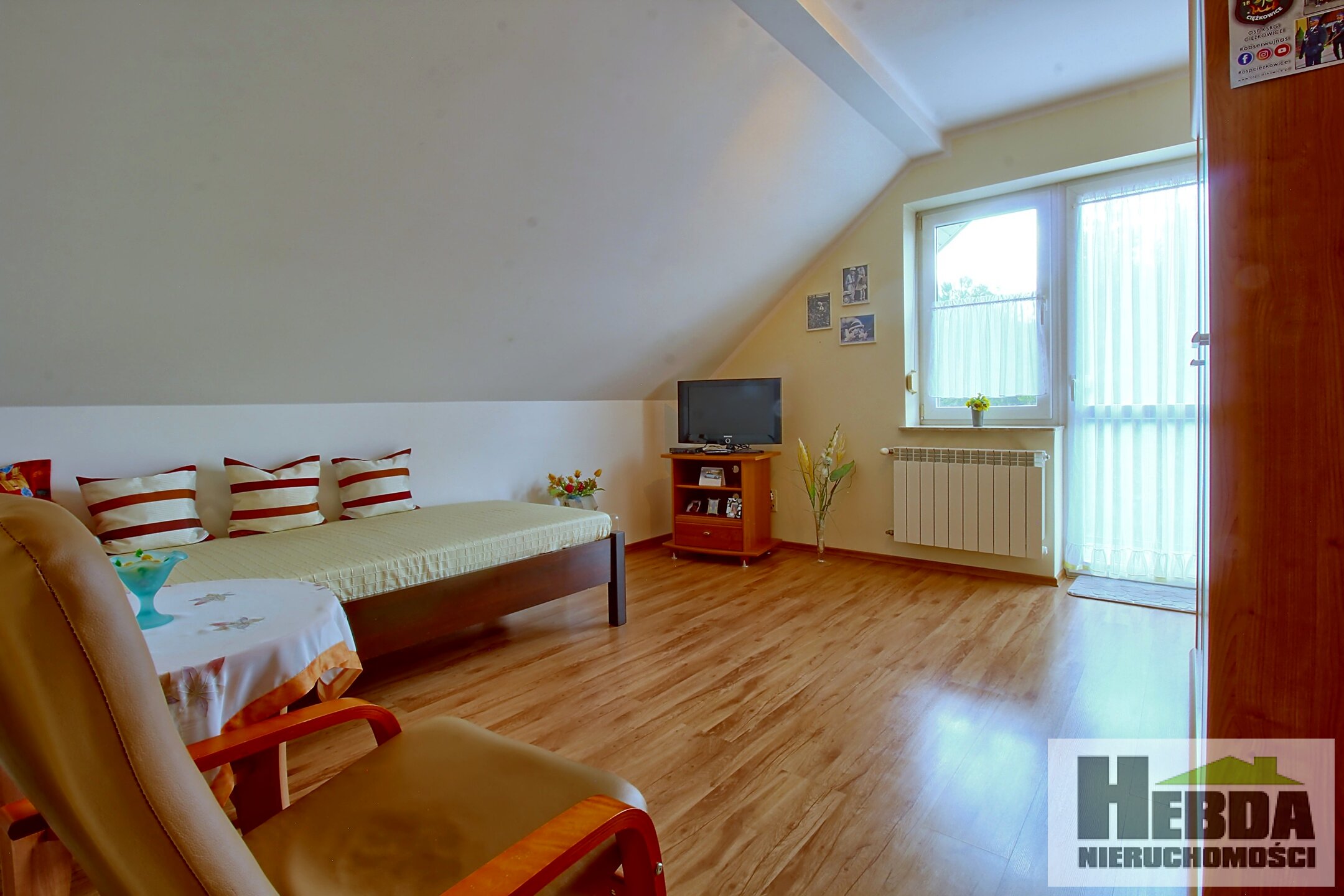 Dom wolnostojący z garażem !!!  Cieżkowice !!! - zdjęcie 9