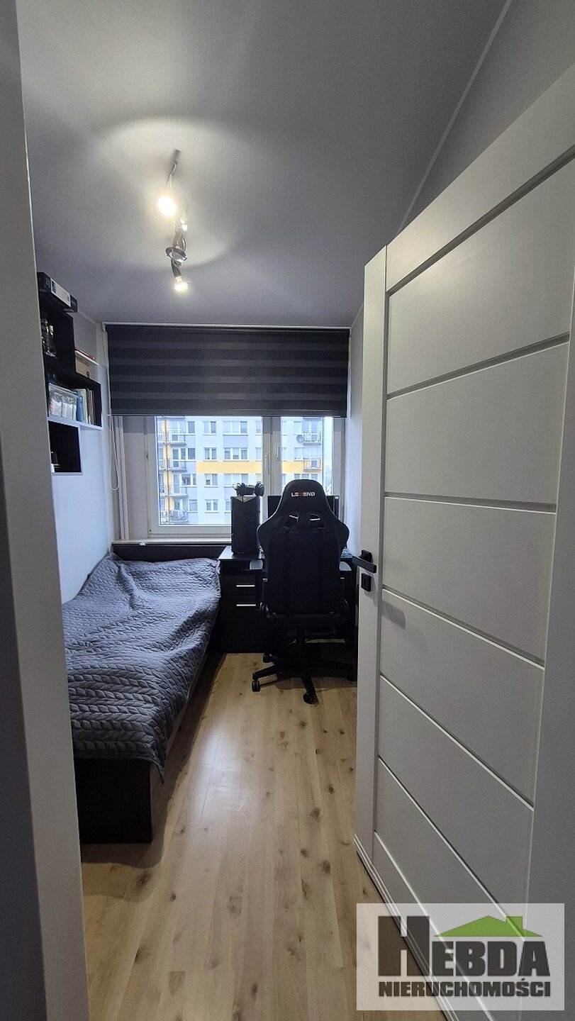 Tarnów, ul.Starodąbrowska , widokowe mieszkanie na 9 piętrze z balkonem - zdjęcie 6