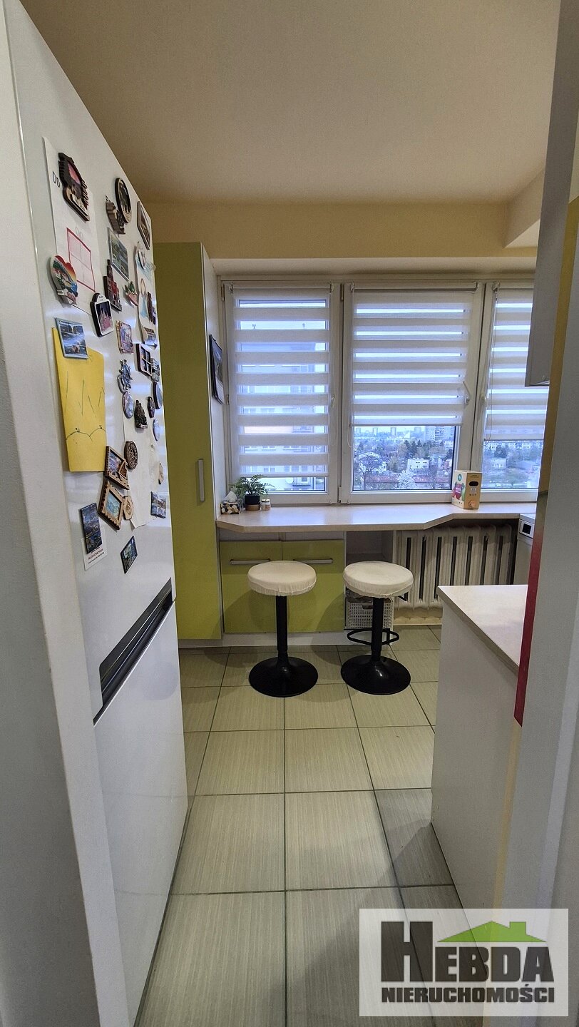 Tarnów, ul.Starodąbrowska , widokowe mieszkanie na 9 piętrze z balkonem - zdjęcie 2