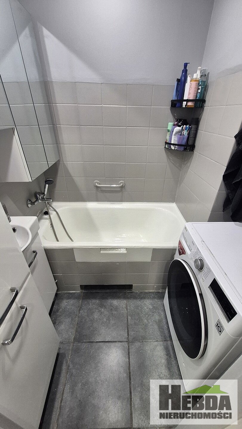 Tarnów, ul.Starodąbrowska , widokowe mieszkanie na 9 piętrze z balkonem - zdjęcie 11